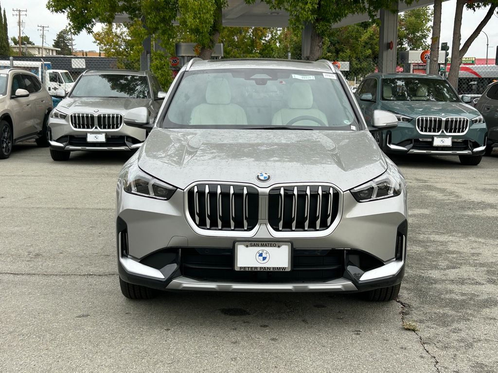 Thumbnail: 2026 BMW X1 - 8