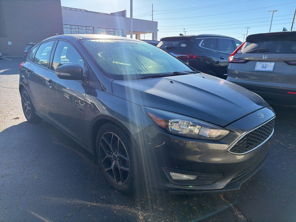 Thumbnail: 2017 Ford Focus - 4