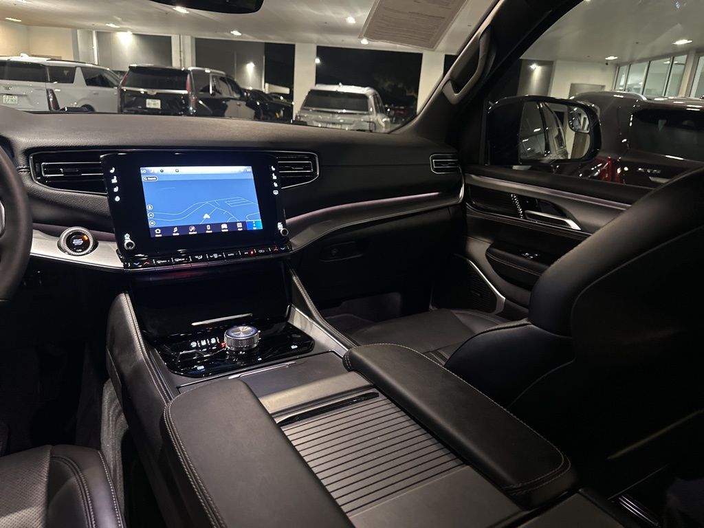 Used Car 2024 Jeep Wagoneer L  Series Ii For Sale Under $60,000 In Austin, Texas