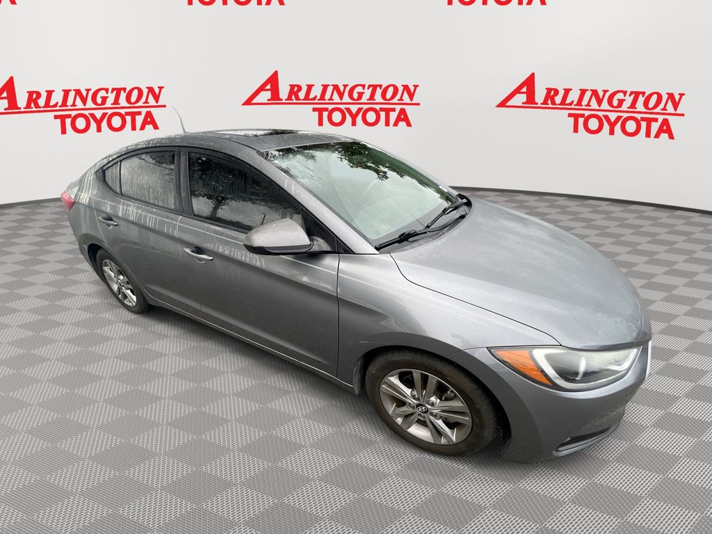 2018 Hyundai Elantra Value Edition's photo