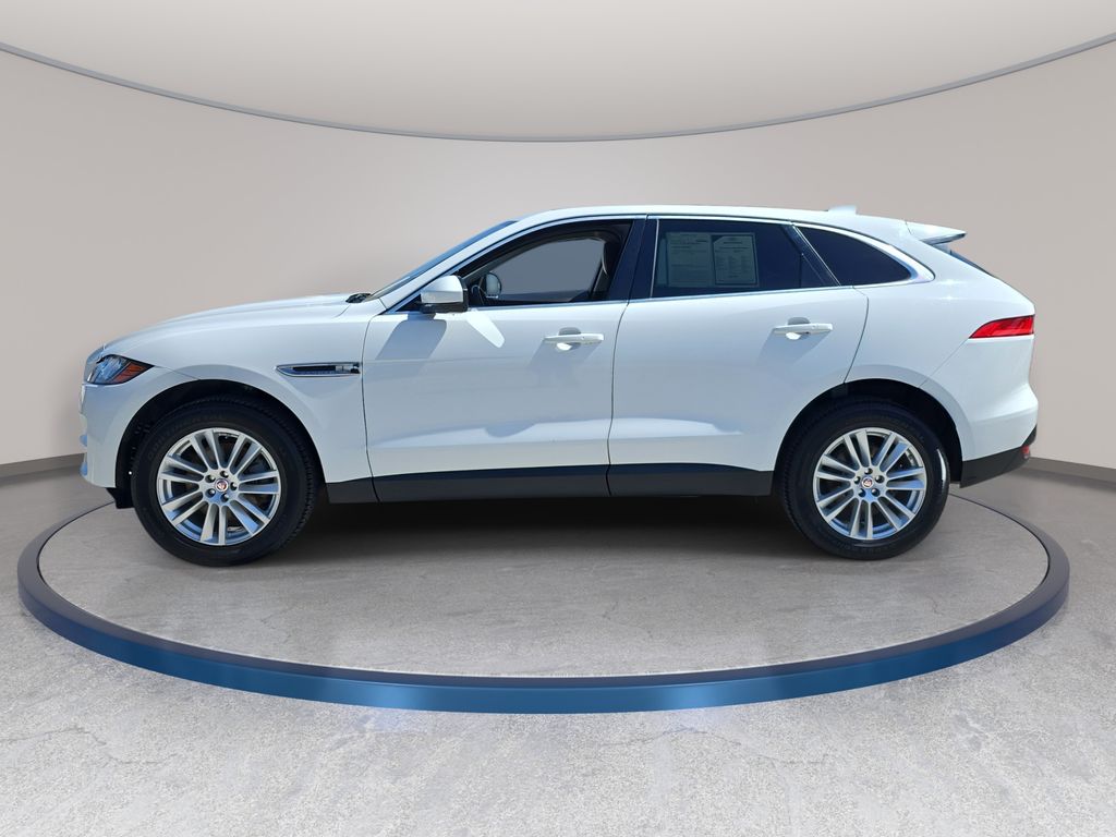 Used 2019  Jaguar 30t Prestige image 9