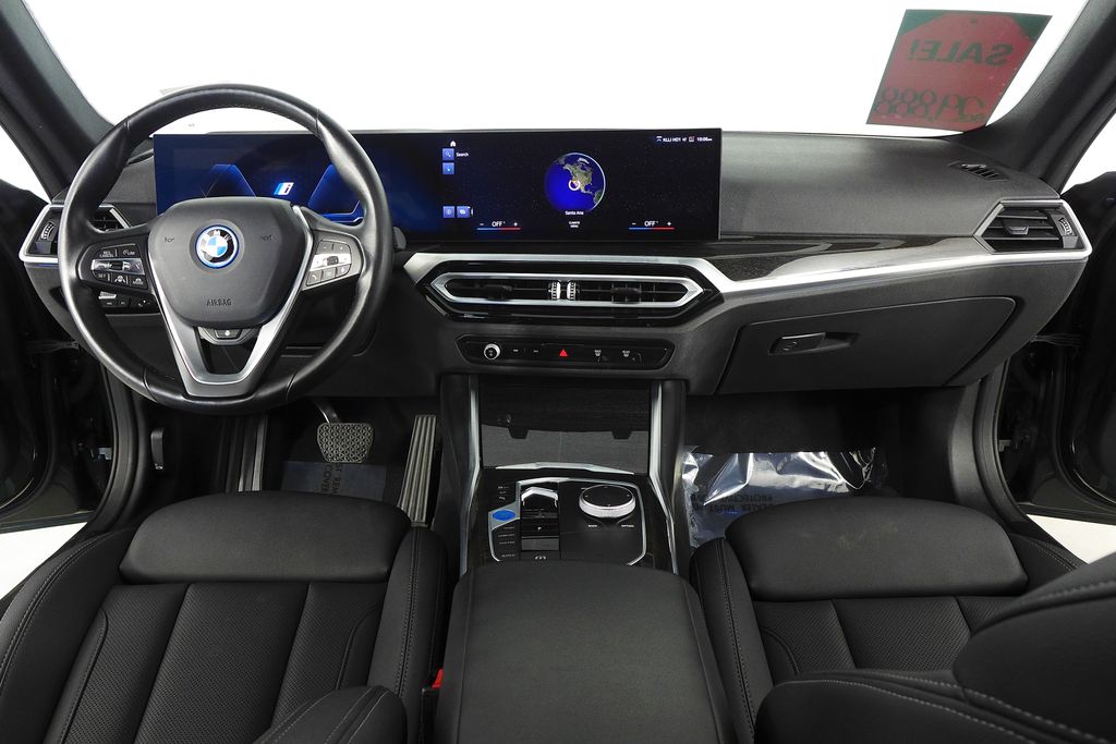 Thumbnail: 2023 BMW i4 - 25