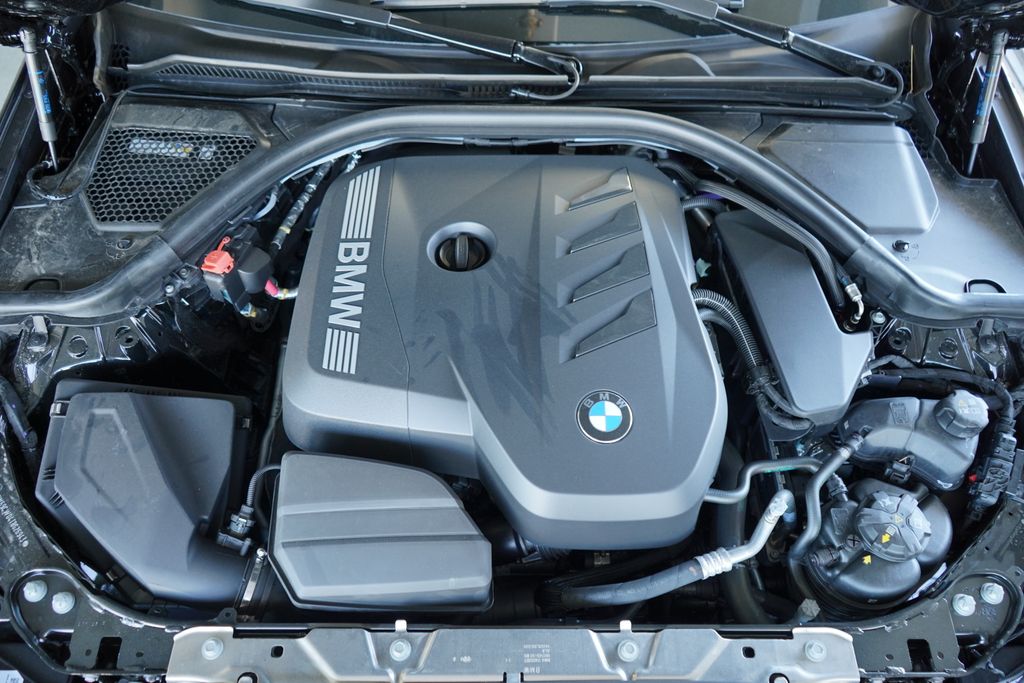 Thumbnail: 2026 BMW 3 Series - 21