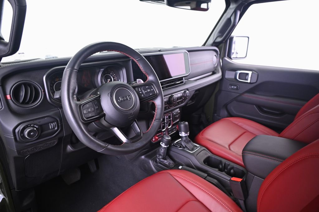 Thumbnail: 2024 Jeep Wrangler - 4