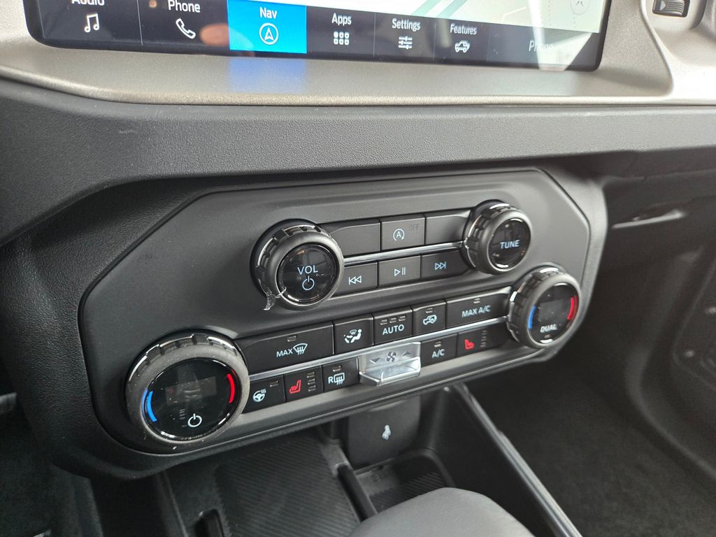 New 2025 Ford Bronco Outer Banks