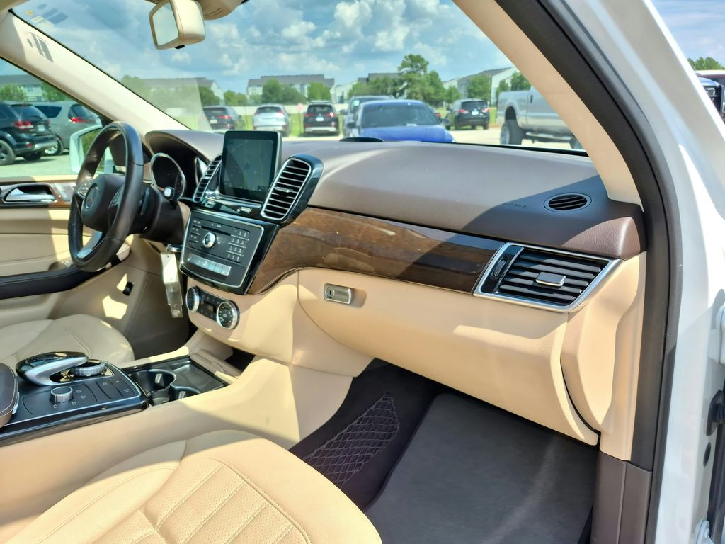 2019 Mercedes-Benz GLE GLE 400 White at Central Houston Nissan