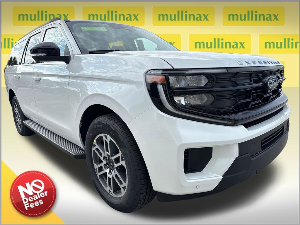 Star White Metallic Tri-Coat 2026 Ford Expedition SUV / Crossover 4X2 Automatic