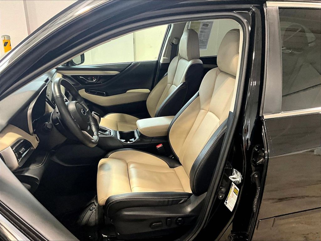 2023 Subaru Outback — photo 10