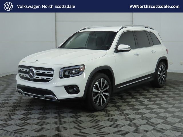 Thumbnail: 2022 Mercedes-Benz GLB - 1