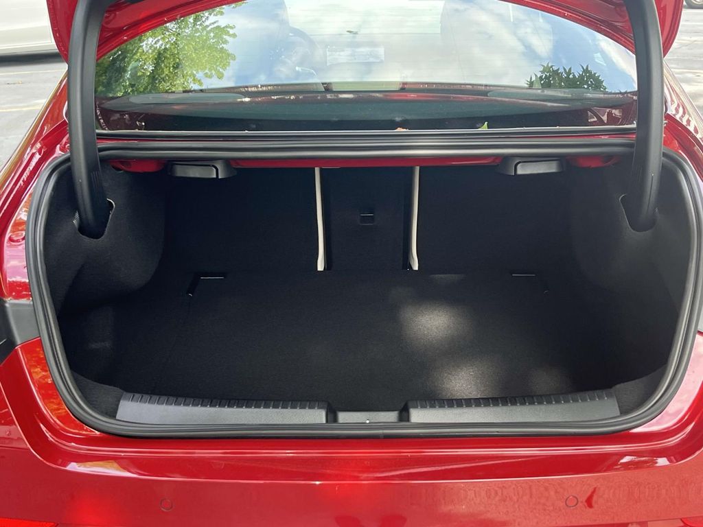2025 Mercedes-Benz CLA 250 17