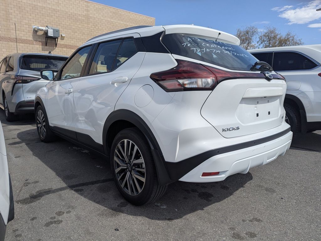 Used 2023 Nissan Kicks SUV
