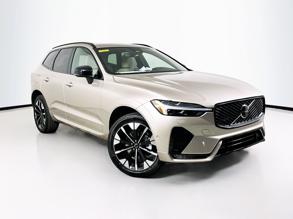 2026 Volvo XC60 B5 Plus