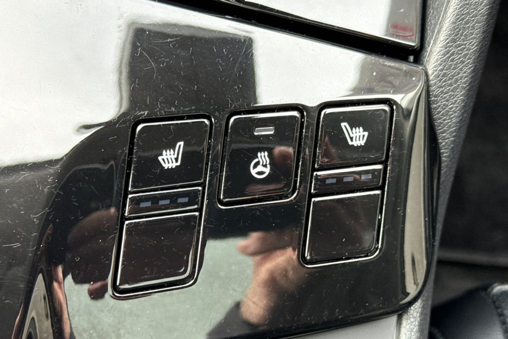 used 2023 Kia Sportage Hybrid car, priced at $25,987