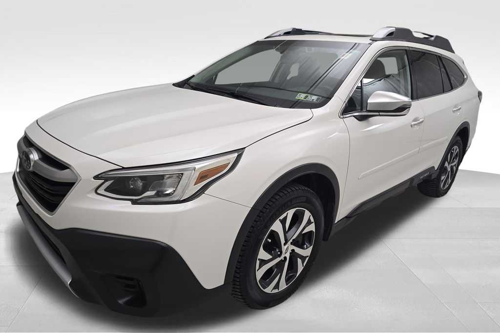 2020 Subaru Outback Touring XT photo 3