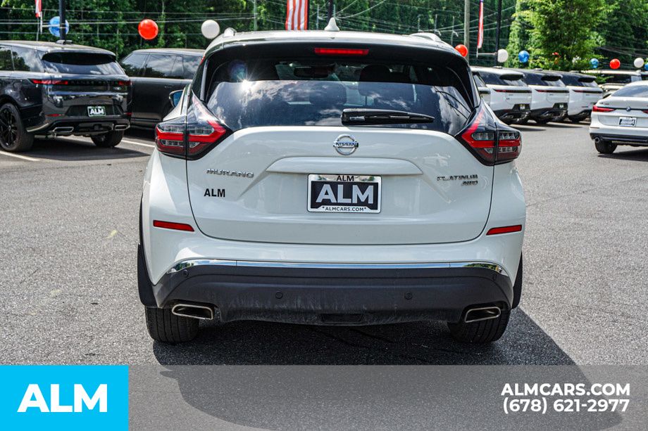 Used 2020 White Nissan Platinum image 11