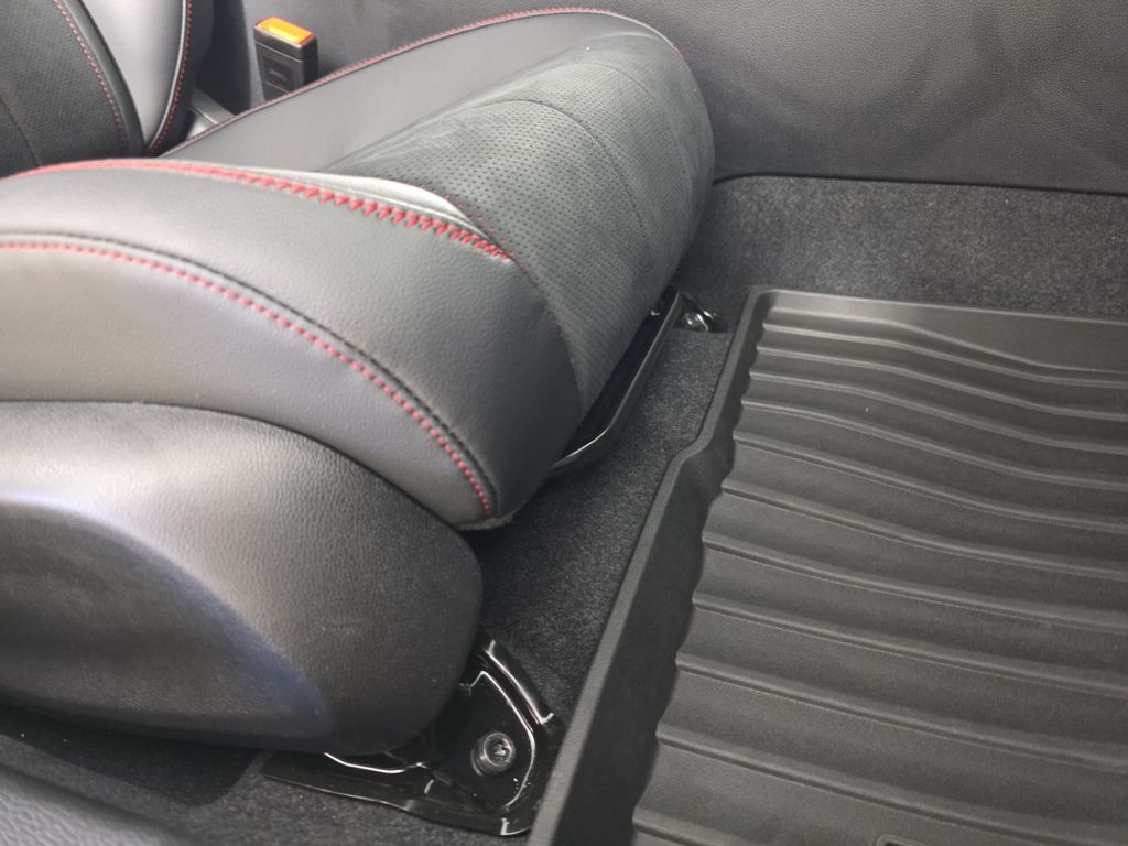 Used 2025  Acura Type S image 31