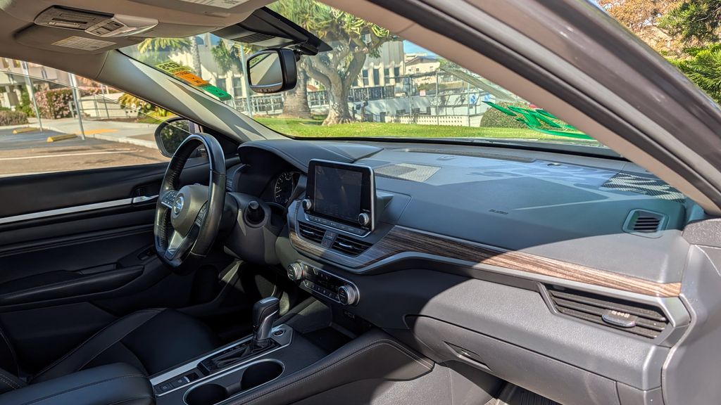 Used 2019 Nissan Altima 2.5 SL 4D Sedan