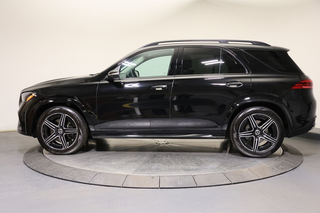 Thumbnail: 2026 Mercedes-Benz GLE - 4