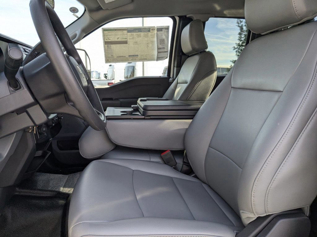 2024 Ford F-350 Super Duty XL