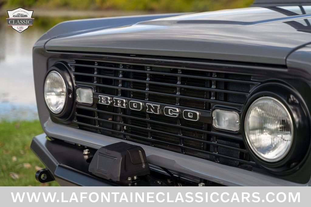 1972 Ford Bronco 25