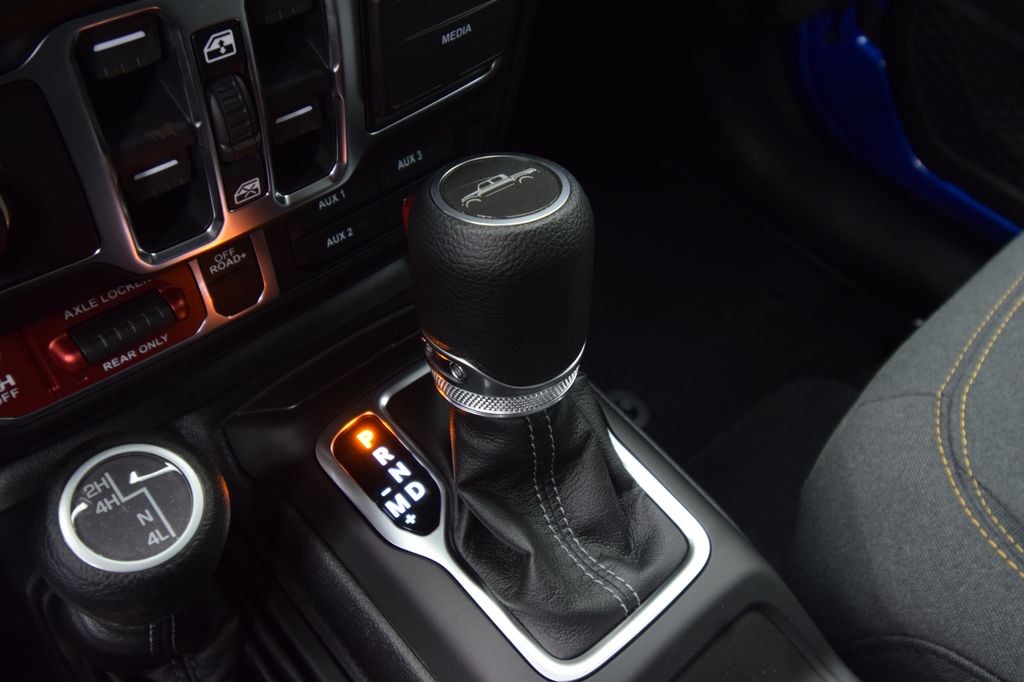 new 2026 Jeep Gladiator car, priced at $45,944