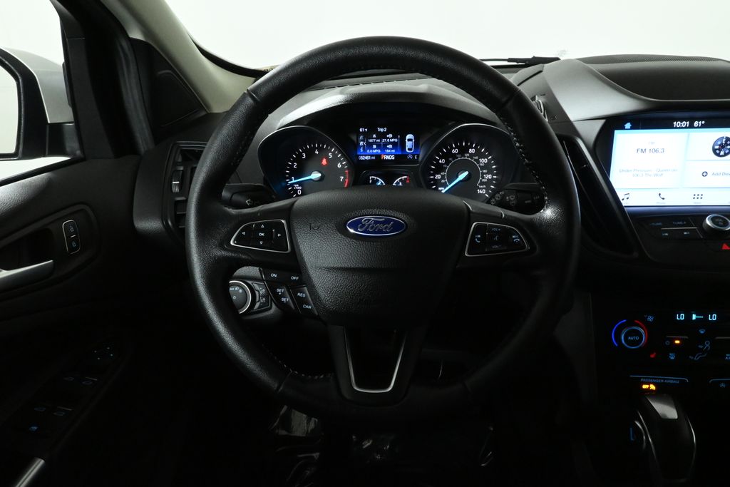 Thumbnail: 2019 Ford Escape - 17