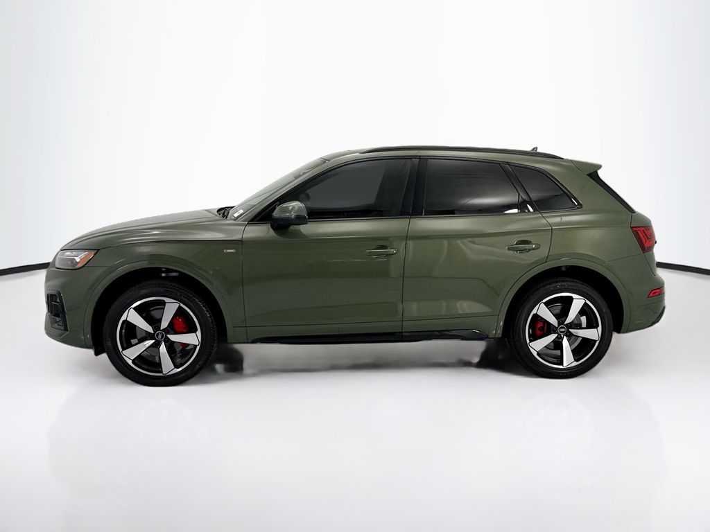Thumbnail: 2024 Audi Q5 - 8