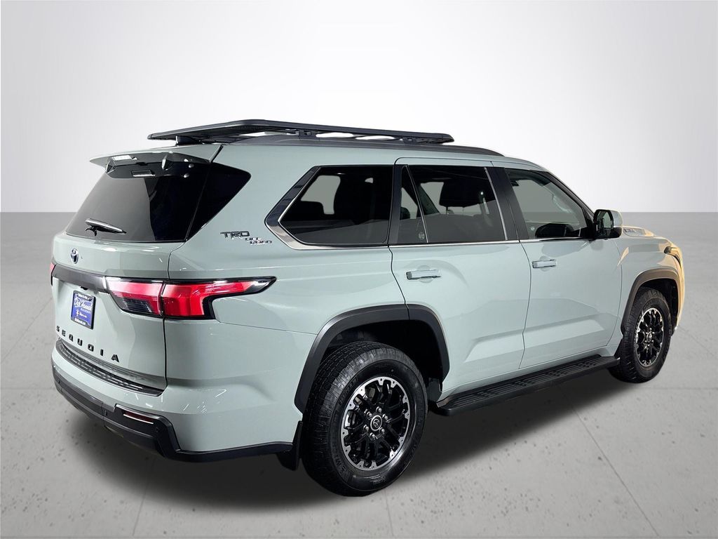 2024 Toyota Sequoia SR5