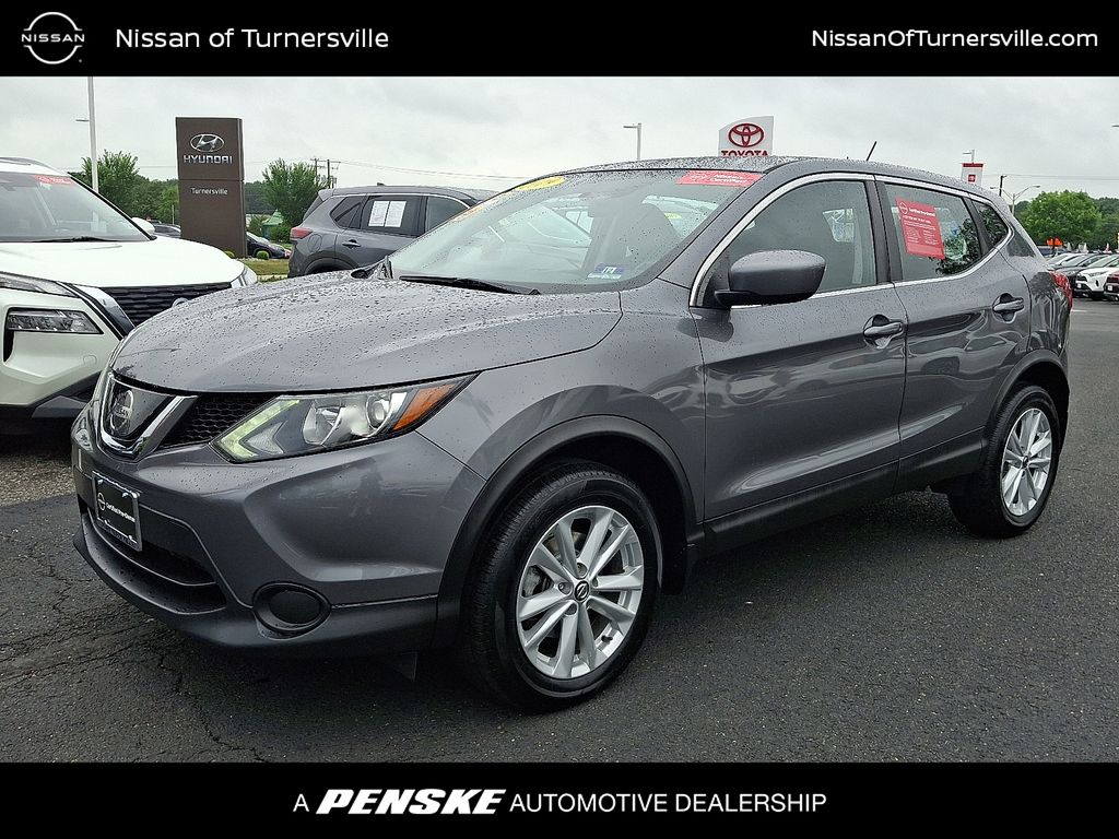 Thumbnail: 2019 Nissan Rogue Sport - 1