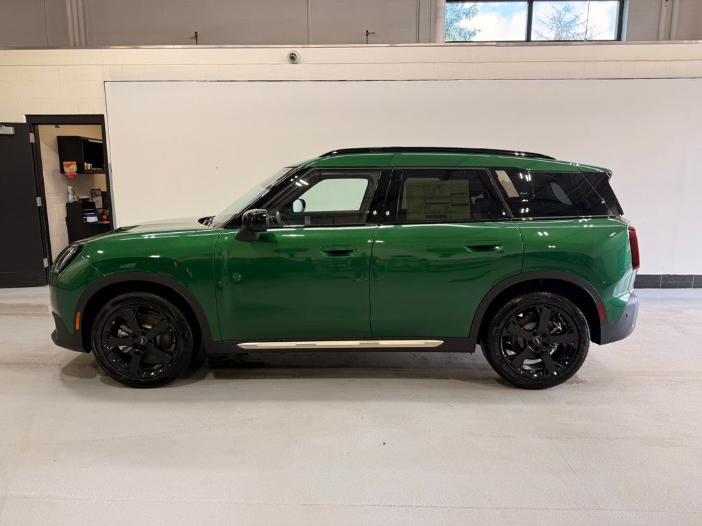 Thumbnail: 2025 MINI Cooper Countryman - 2