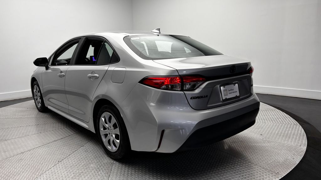 Thumbnail: 2024 Toyota Corolla - 32