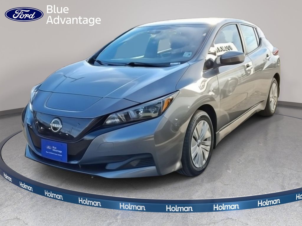 2023 Nissan LEAF S FWD