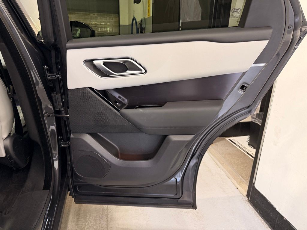 Thumbnail: 2026 Land Rover Range Rover Velar - 24