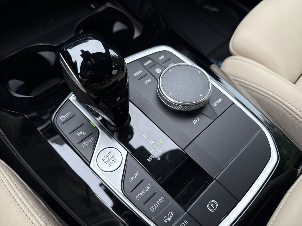 Thumbnail: 2023 BMW X3 - 20