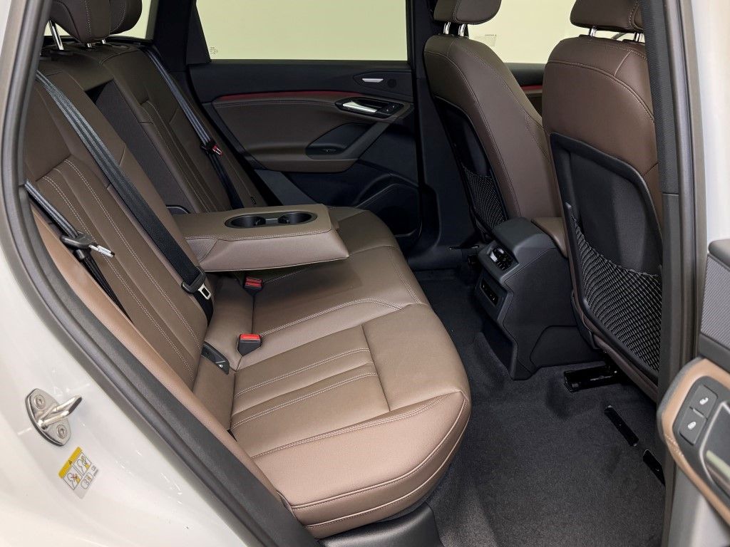 2025 Audi e-tron Premium 20