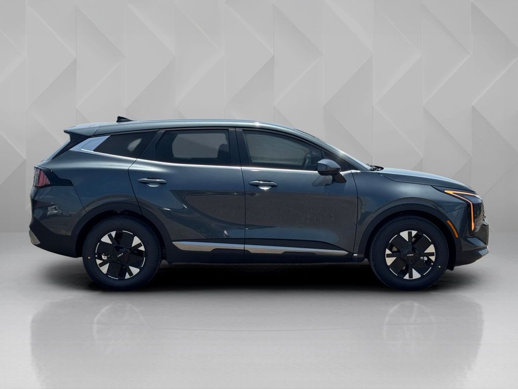 New 2026 Kia Sportage Hybrid SUV