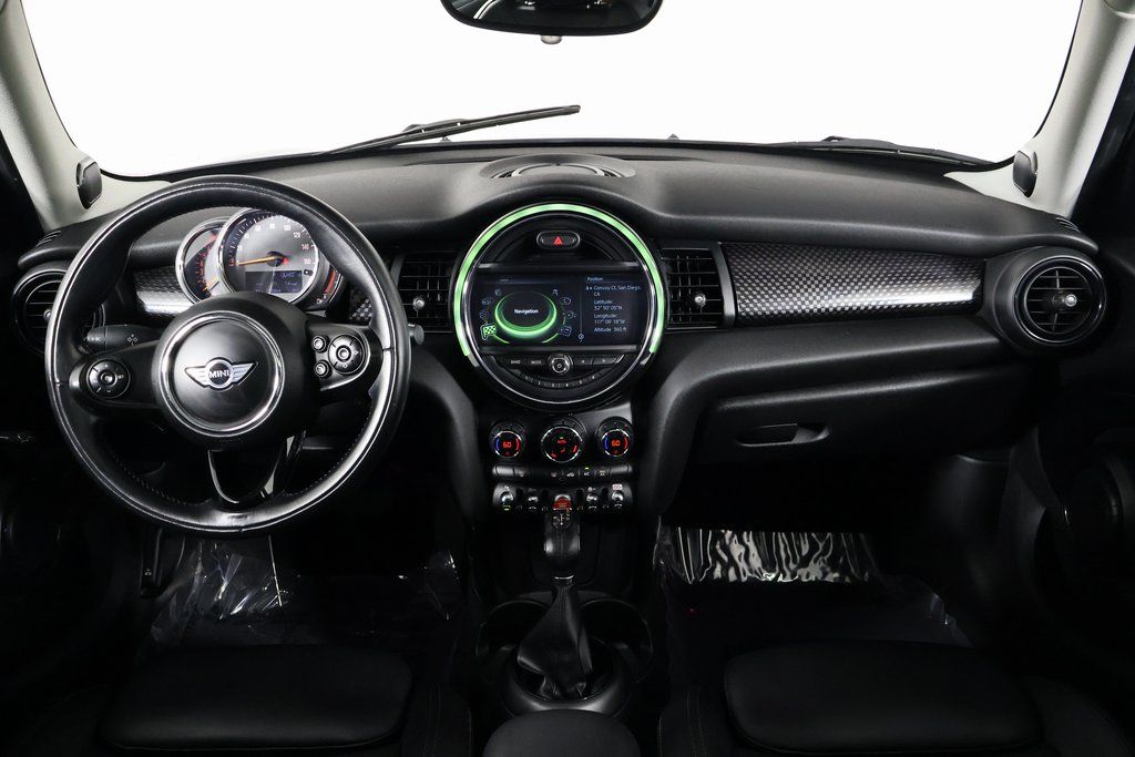 Thumbnail: 2018 MINI Cooper - 8