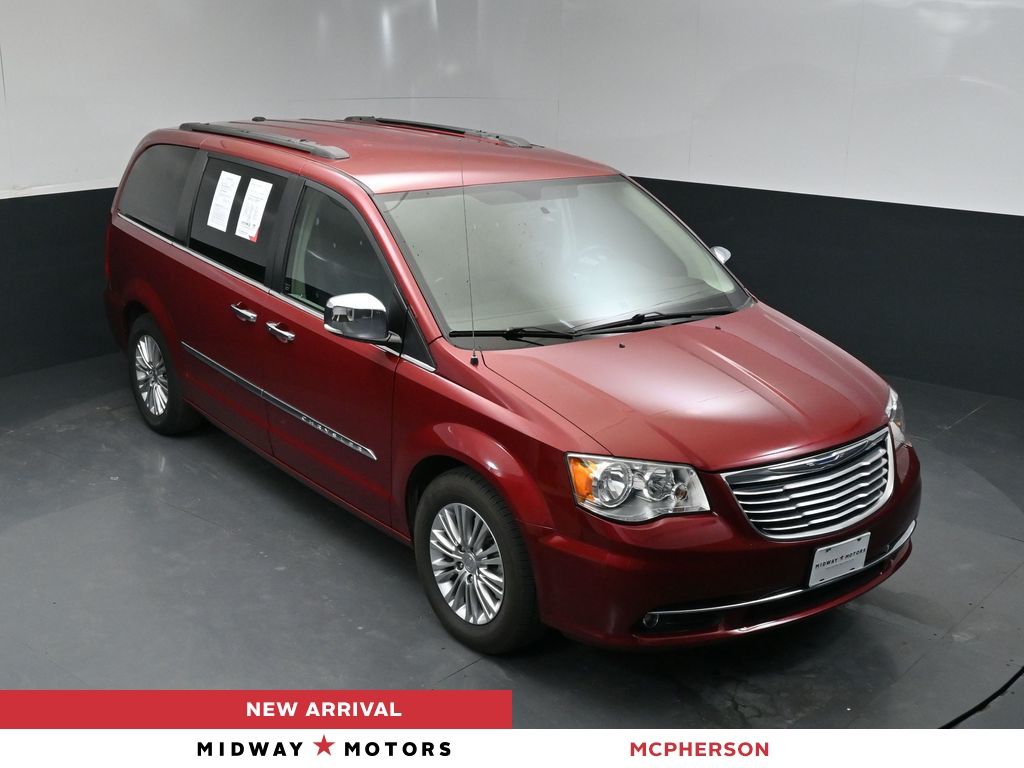 2015 Chrysler Town & Country Touring-L FWD
