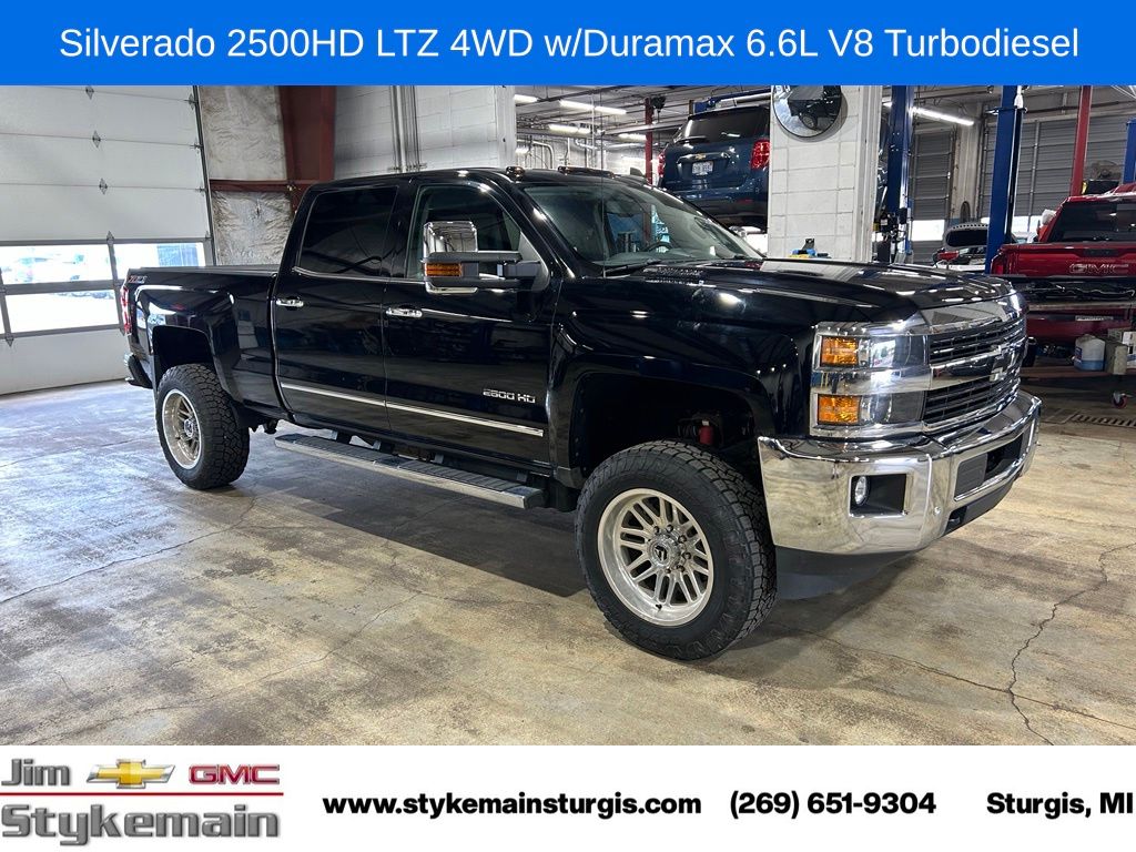 Black 2016 Chevrolet Silverado 2500HD Pickup Truck Four-Wheel Drive 6-Speed Automatic