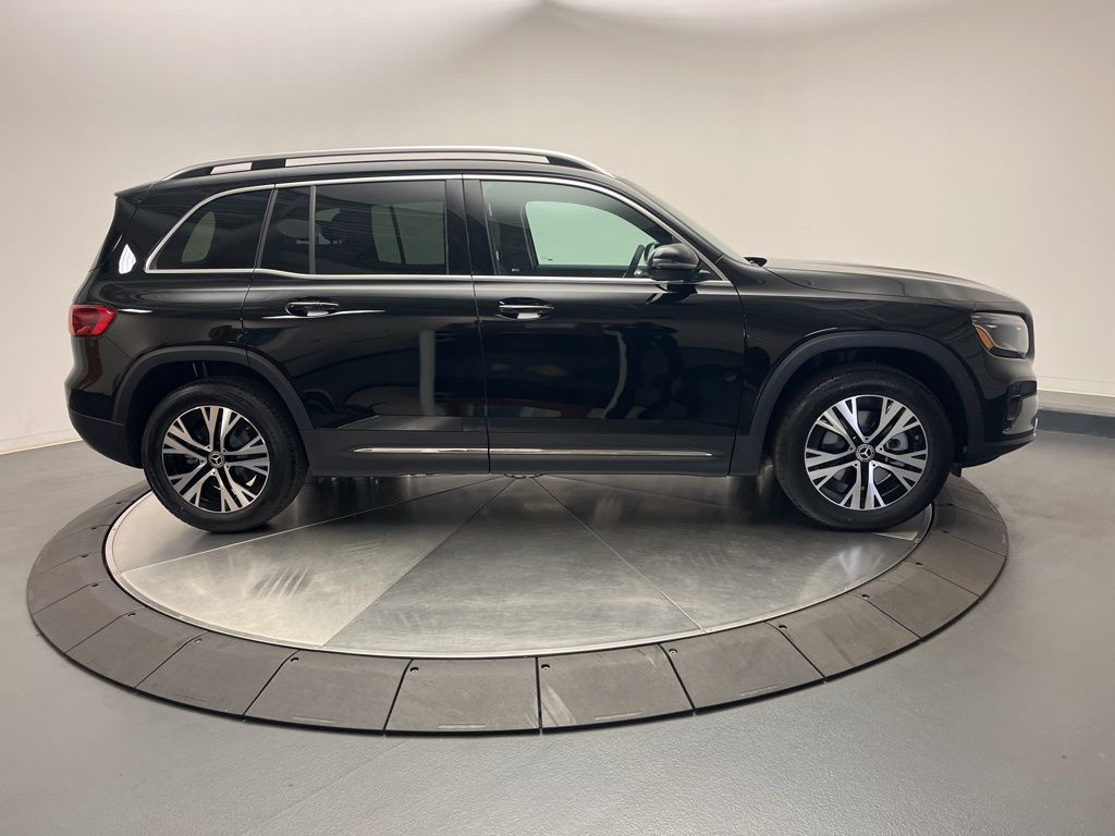 Thumbnail: 2026 Mercedes-Benz GLB - 8