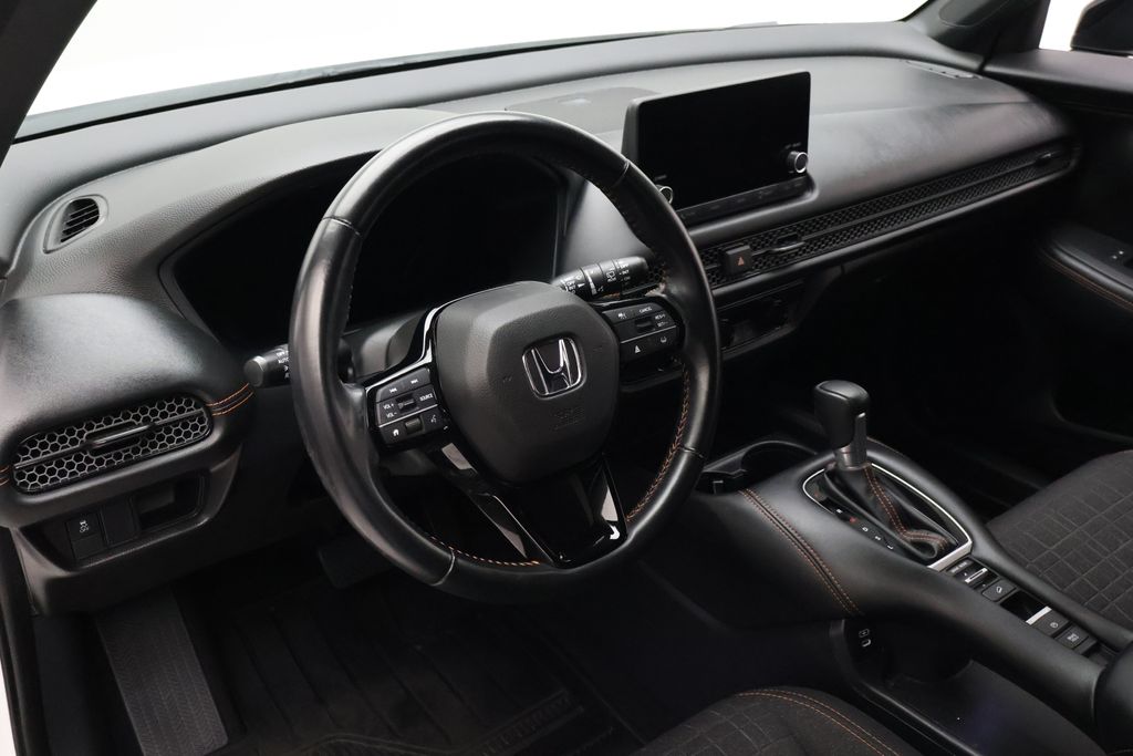 Thumbnail: 2025 Honda HR-V - 15
