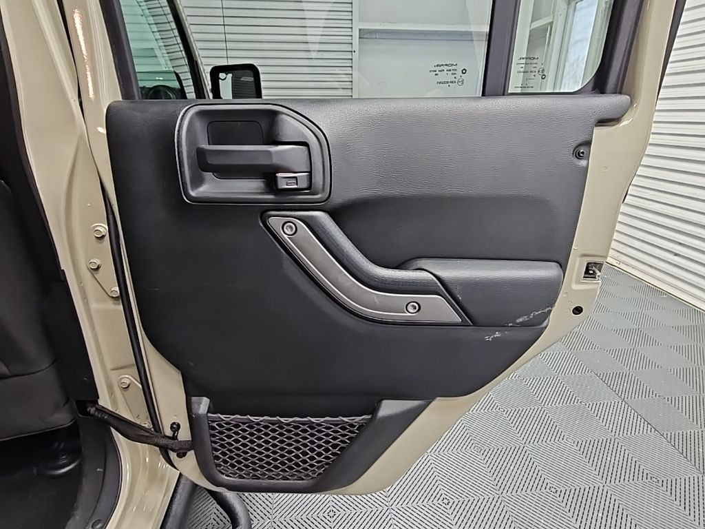 2017 Jeep Wrangler Unlimited Willys photo