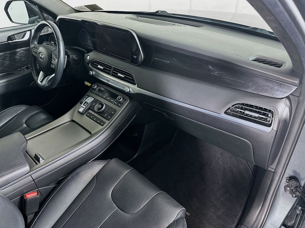 Used 2022 Gray Hyundai Calligraphy image 32