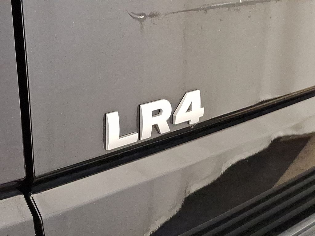 2016 Land Rover LR4 HSE 31