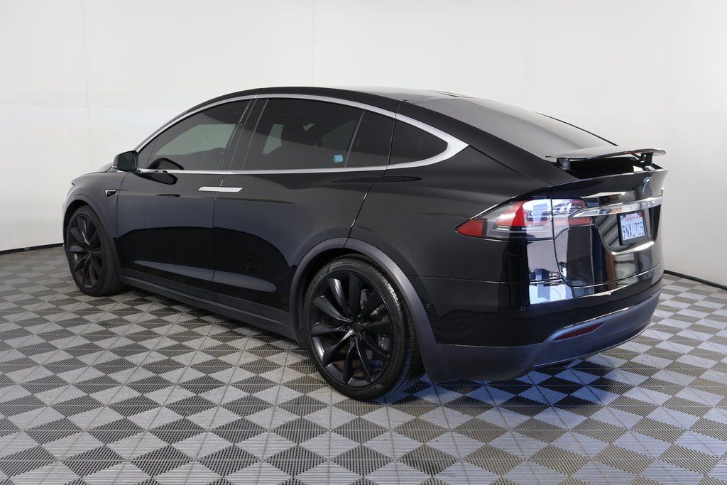 Thumbnail: 2021 Tesla Model X - 6