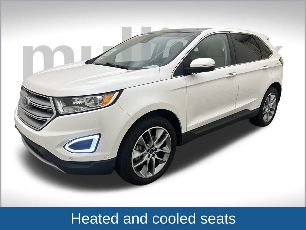 2016 Ford Edge Titanium photo 9