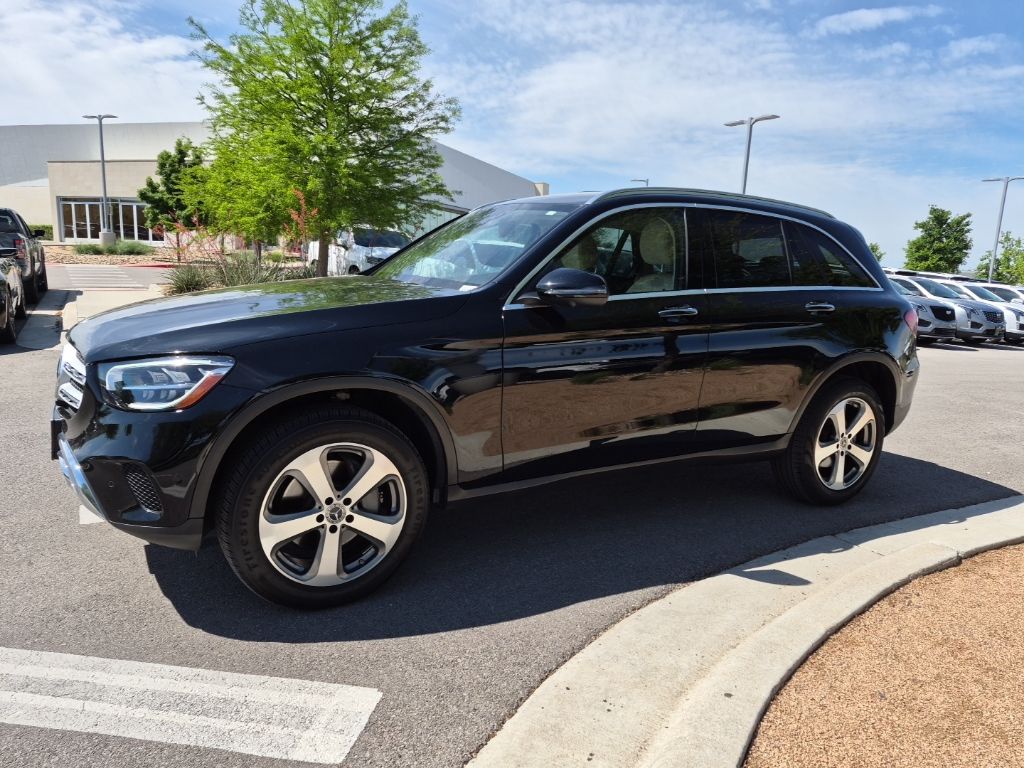 Used Car 2022 Mercedes-benz Glc  Glc 300 For Sale Under $35,000 In Austin, Texas