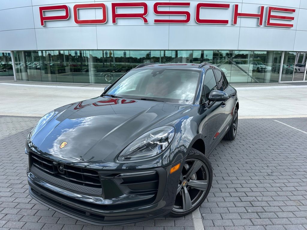 2024 Porsche Macan T -
                  Davie, FL