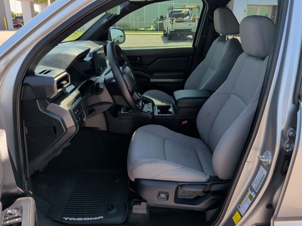 2024 Toyota Tacoma SR5 - 11