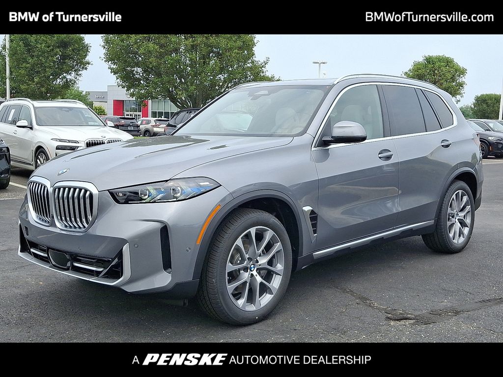 Thumbnail: 2026 BMW X5 - 1